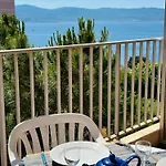 Grand Terrasse Vue Sur Et Parking アジャクシオ