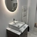 Grand Terrasse Vue Sur Et Parking * アジャクシオ