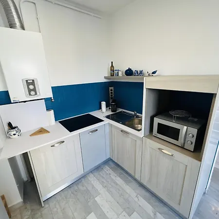 Apartment Grand Avec Terrasse Vue Et Parking Ajaccio (Corsica)
