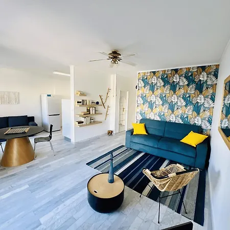 Grand Terrasse Vue Sur Et Parking Apartment