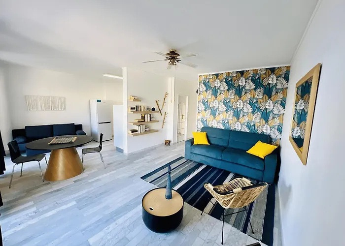 Grand Terrasse Vue Sur Et Parking Apartment