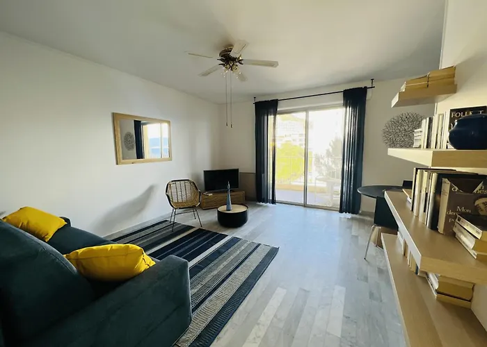 Apartment Grand Terrasse Vue Sur Et Parking Ajaccio (Corsica)