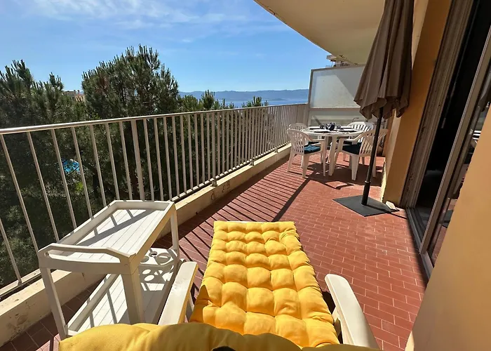 Grand Terrasse Vue Sur Et Parking Apartment *