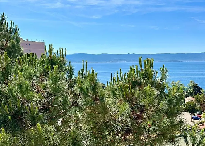 Grand Terrasse Vue Sur Et Parking Apartment *